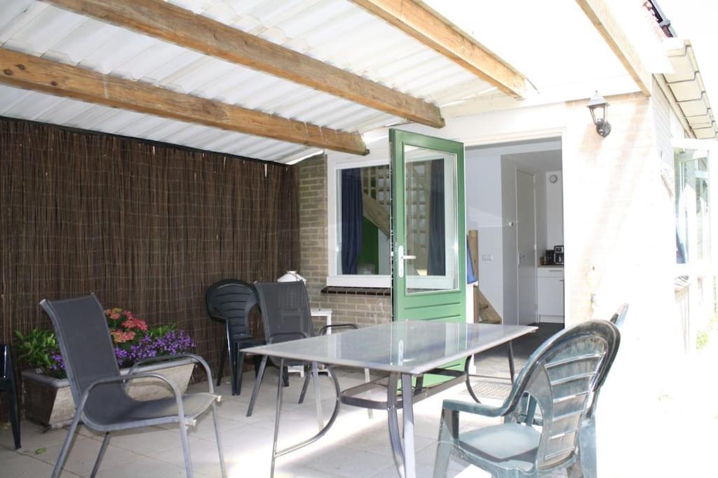 De Bosrand Grenzend Aan Het Bos Villa กัสตรีกุม ภายนอก รูปภาพ